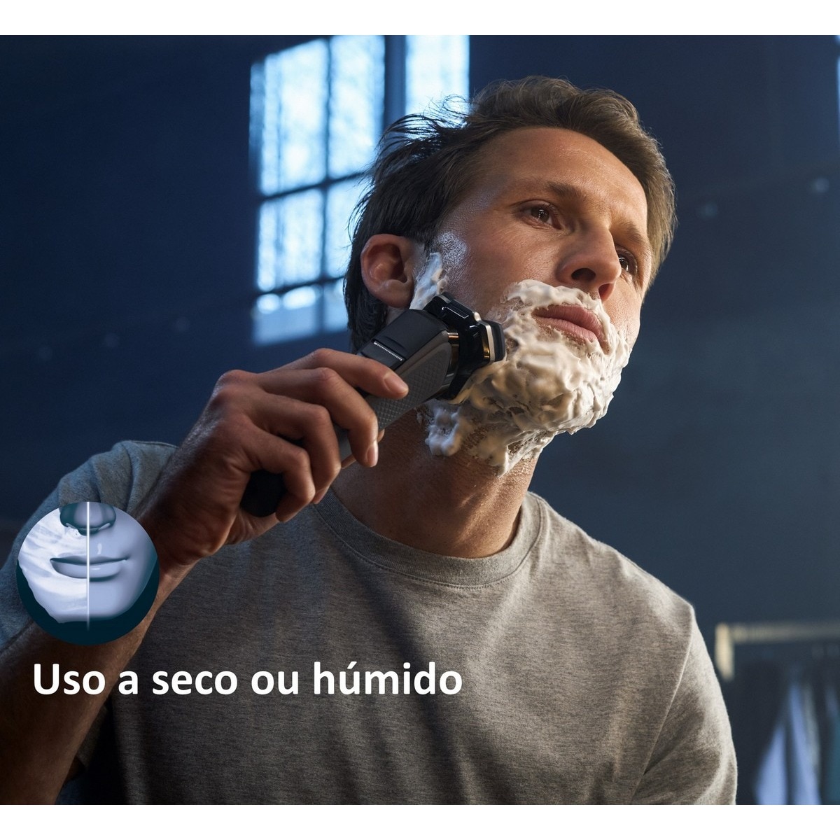 Máquina de Barbear Philips Serie 7000 S7886/35 Uso Seco e Molhado com Suporte de Garga e Bolsa e Autonomia 60 Minutos 4