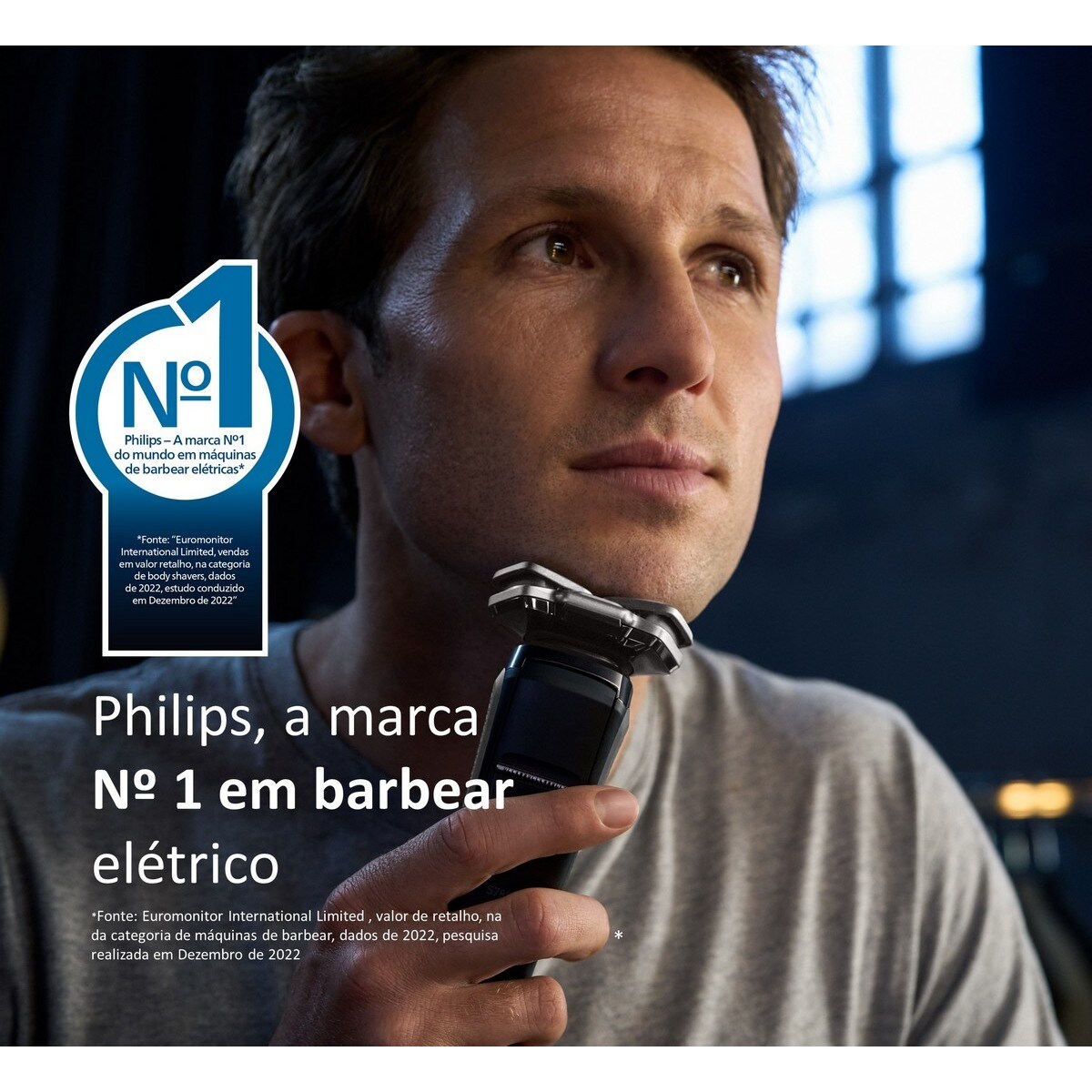 Máquina de Barbear Philips Série 8000 S8697/55 Uso a Seco ou Húmido, com Suporte de Limpeza, Base de Carga e Tampa e Autonomia de 50 min 2