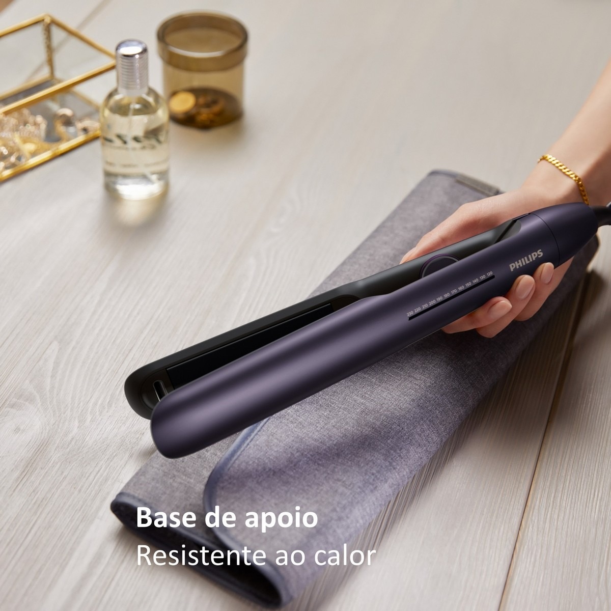 Alisador de Cabelo Philips BHS752/00 - Indicador de Temperatura, Ponta Fria, com Bolsa Resistente ao Calor, 12 Ajustes Temperatura e 110-240 V - Roxo Púrpura-7