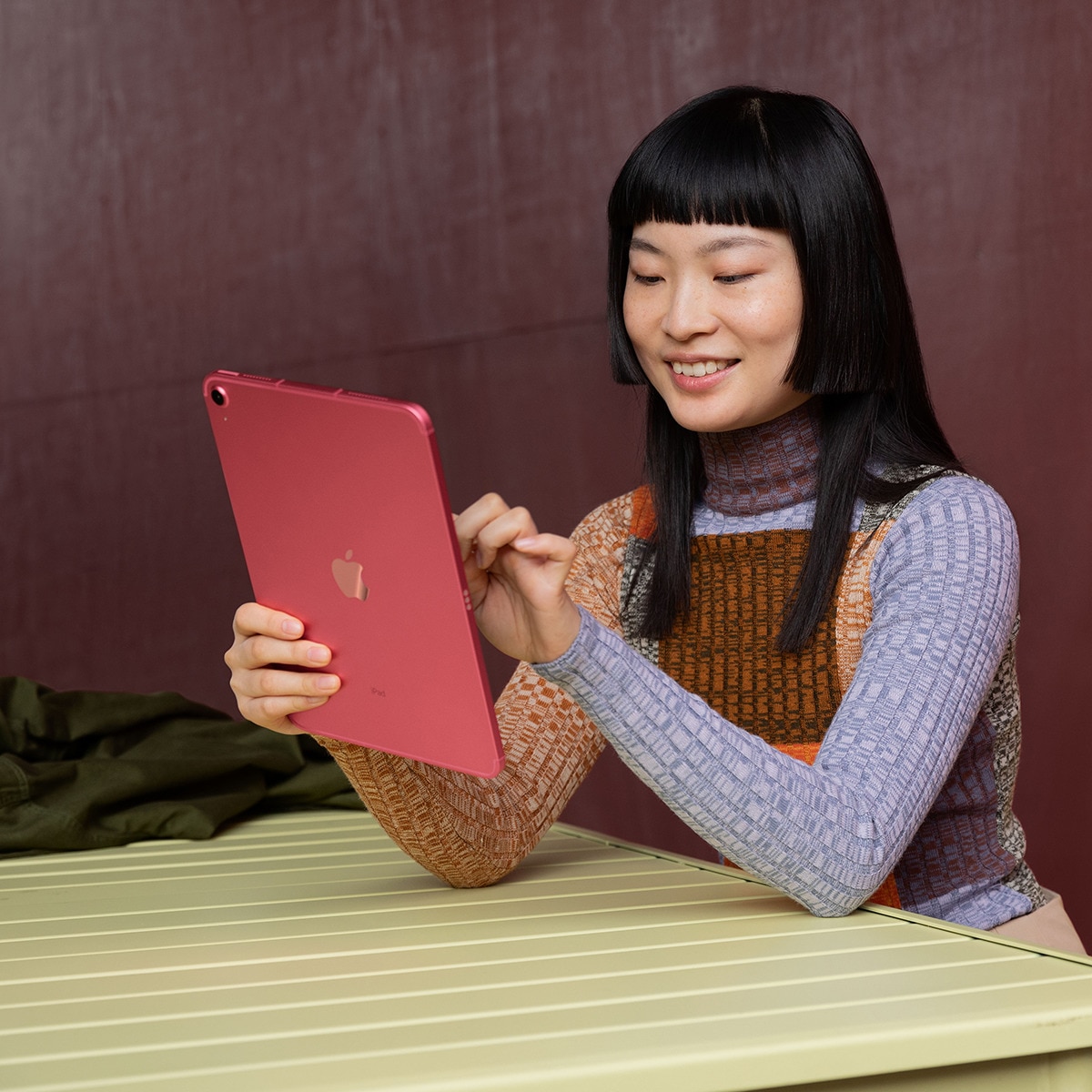Apple iPad 10,9" (2022) Wi-Fi (10ª Gen) Amarelo-8