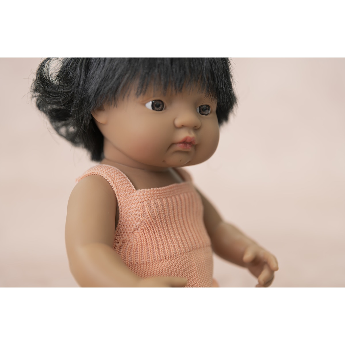 Muñeca latinoamericana Miniland 6