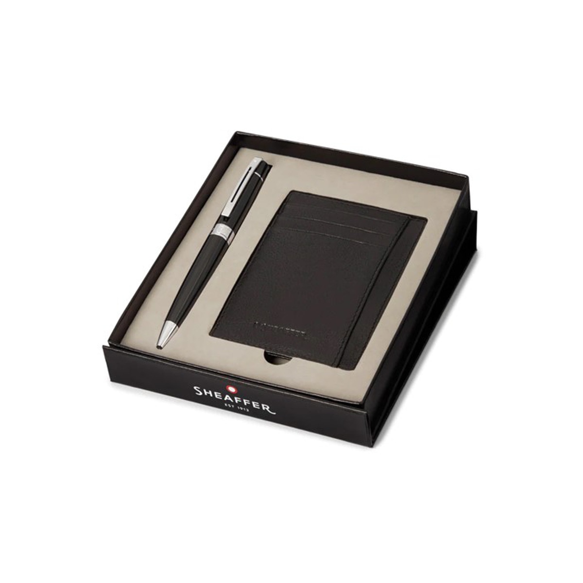 Imagem 0 de Conjunto De Presente Porta-cartões Em Pele Com Caneta Esferográfica 300 Acabada Em Laca Preta Com Detalhes Cromados Sheaffer
