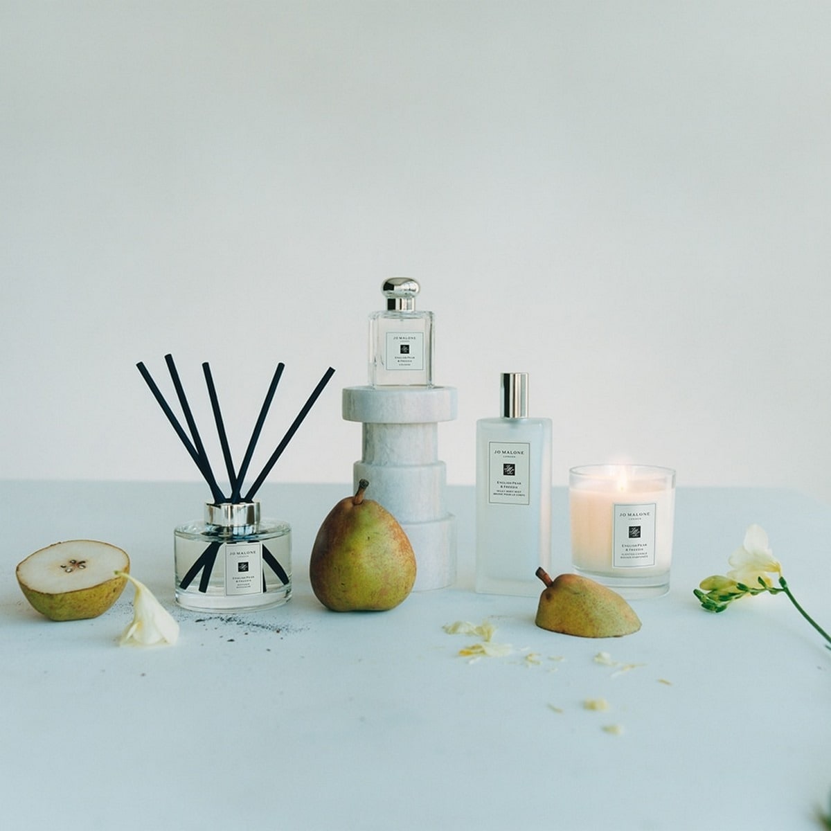 Creme Corporal English Pear & Freesia - 175 ml 3