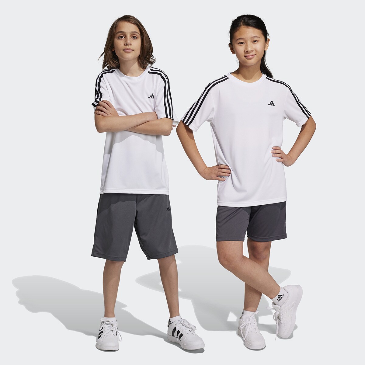 Conjunto de Criança Train Essentials AEROREADY Training Regular-Fit 3 Faixas Branco-1