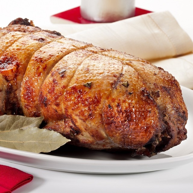 Imagem 0 de Pato Desossado com Recheio de Alperce e Frutos Secos Vendido à unidade - aproximadamente 1 a 1,2 Kg