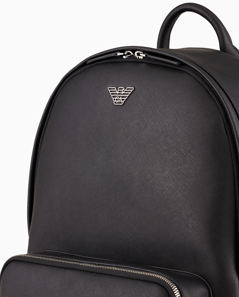 Mochila Saffiano com Bolso Preto-5