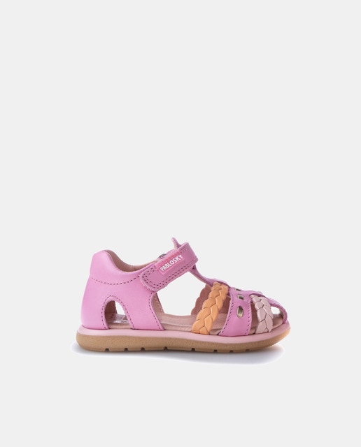 Imagen 0 de Sandalias cerradas de bebé niña en piel con cierre adherente