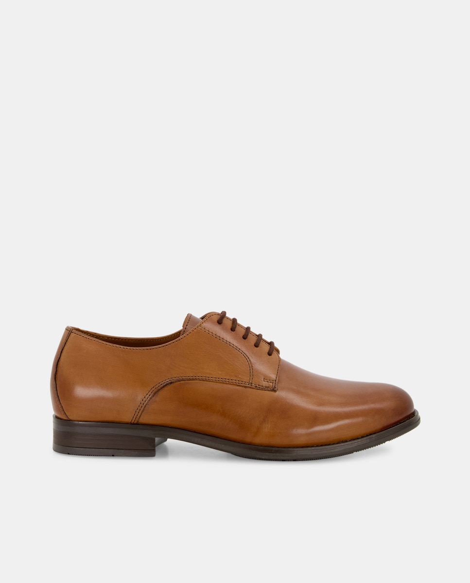 Imagen 0 de Zapato cordones de hombre pala lisa de piel con piso de goma