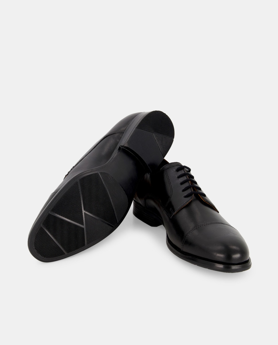 Zapato cordones puntera recta de piel con piso de goma · Unit · El