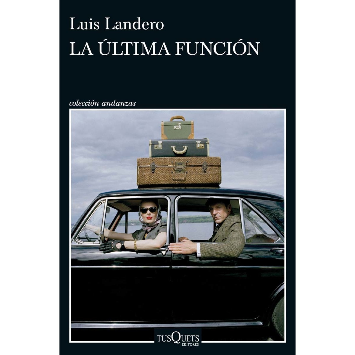 La última función (Capa mole com abas) 1
