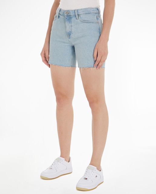 Imagen 0 de Pantalón vaquero corto de mujer de tiro medio