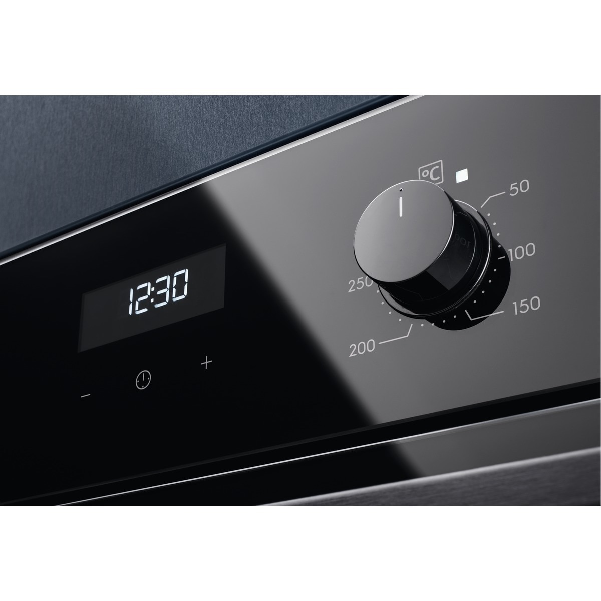 Horno multifunción Electrolux Aqua Clean - OEF5H50BK Negro-6