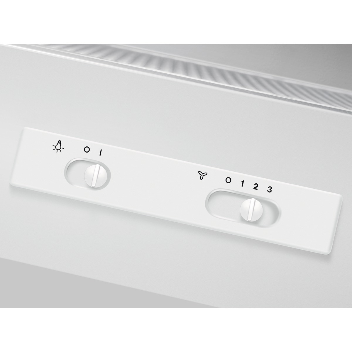 Campana convencional Electrolux con 3 niveles de potencia - LFU226W Blanco-3