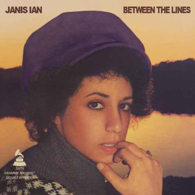 Imagen 0 de Between The Lines (CD)