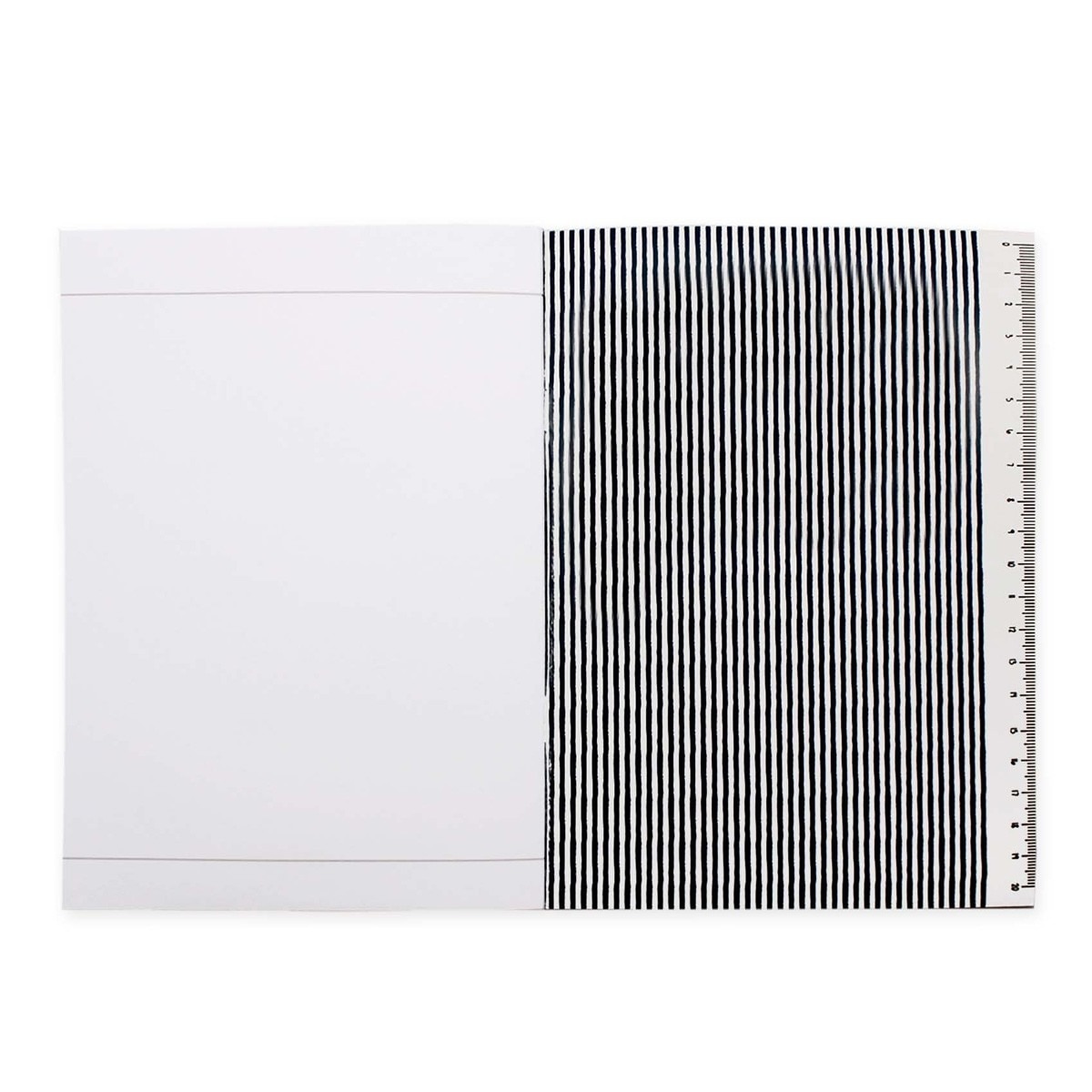 Caderno Agrafado A5 Int. Per. Liso  80G 40Fls Floral 4