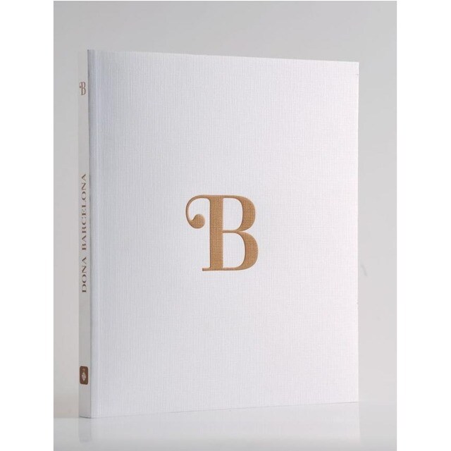 Dona Barcelona (Capa mole) 1