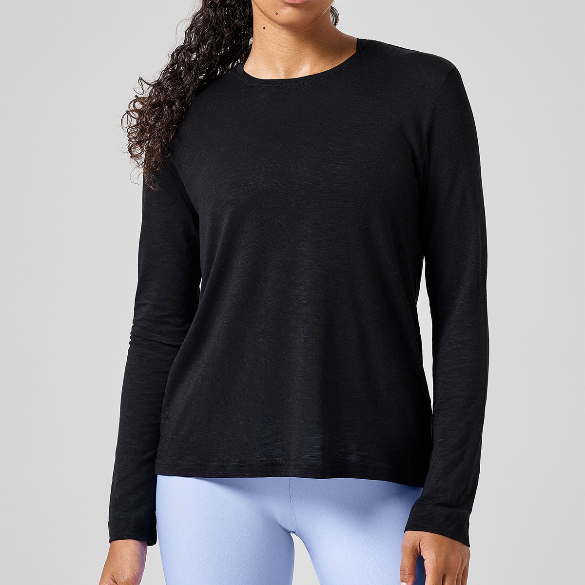 Camisola Comprida de Mulher Soft Texture Long Sleeve Preto-1