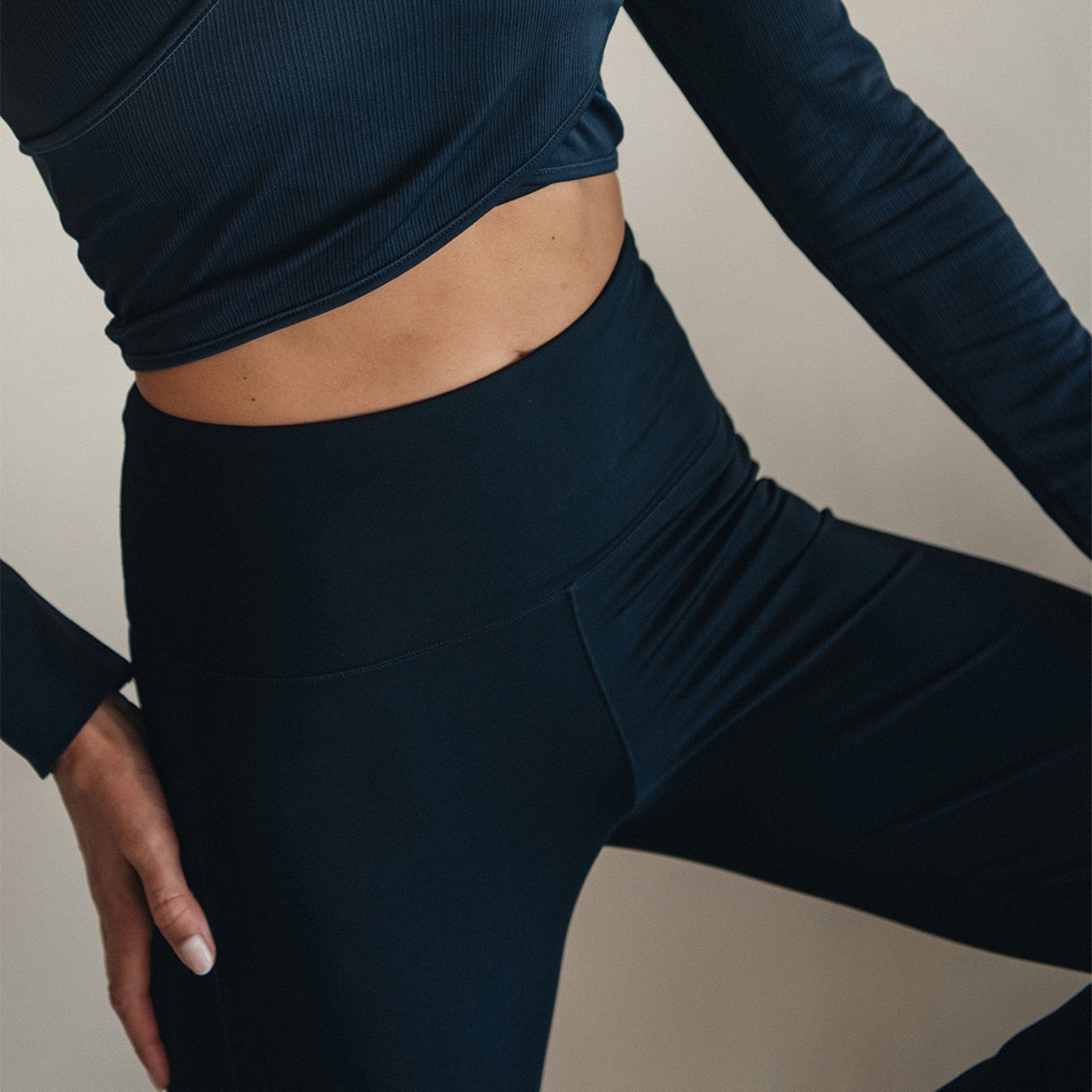 Calças de Mulher Flare High Waist Pant Preto-5