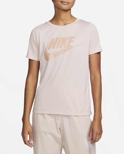 Imagen 0 de Camiseta de mujer NSW ESSNTL HBR Nike