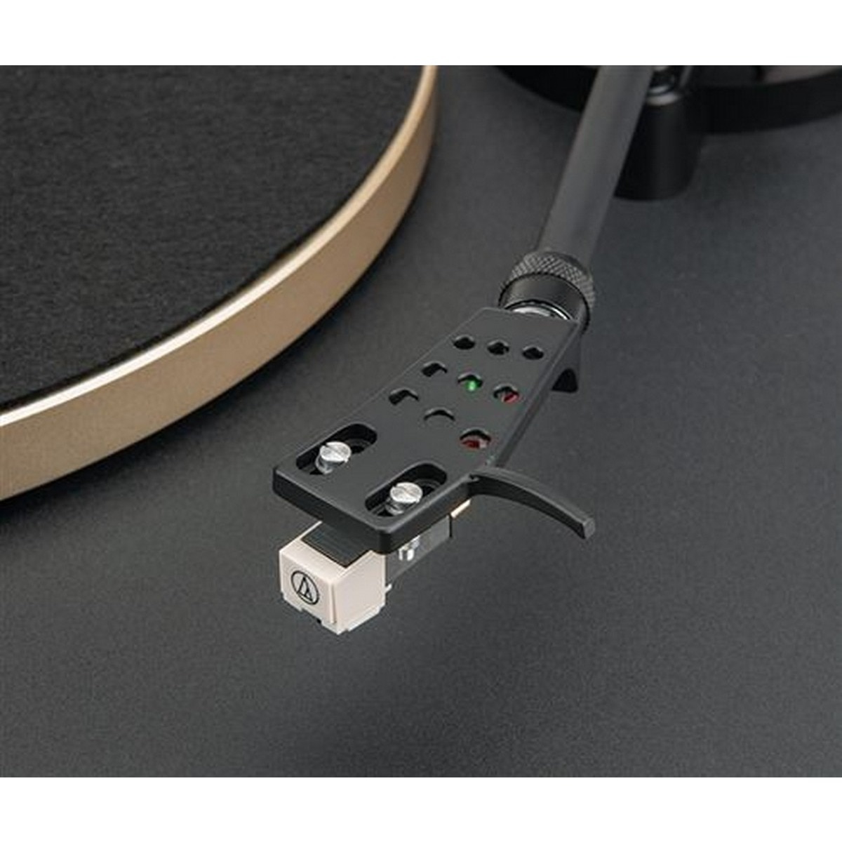 Giradiscos JBL Spinner Turntable com Bluetooth - Preto / Dourado Negro / Ouro-7