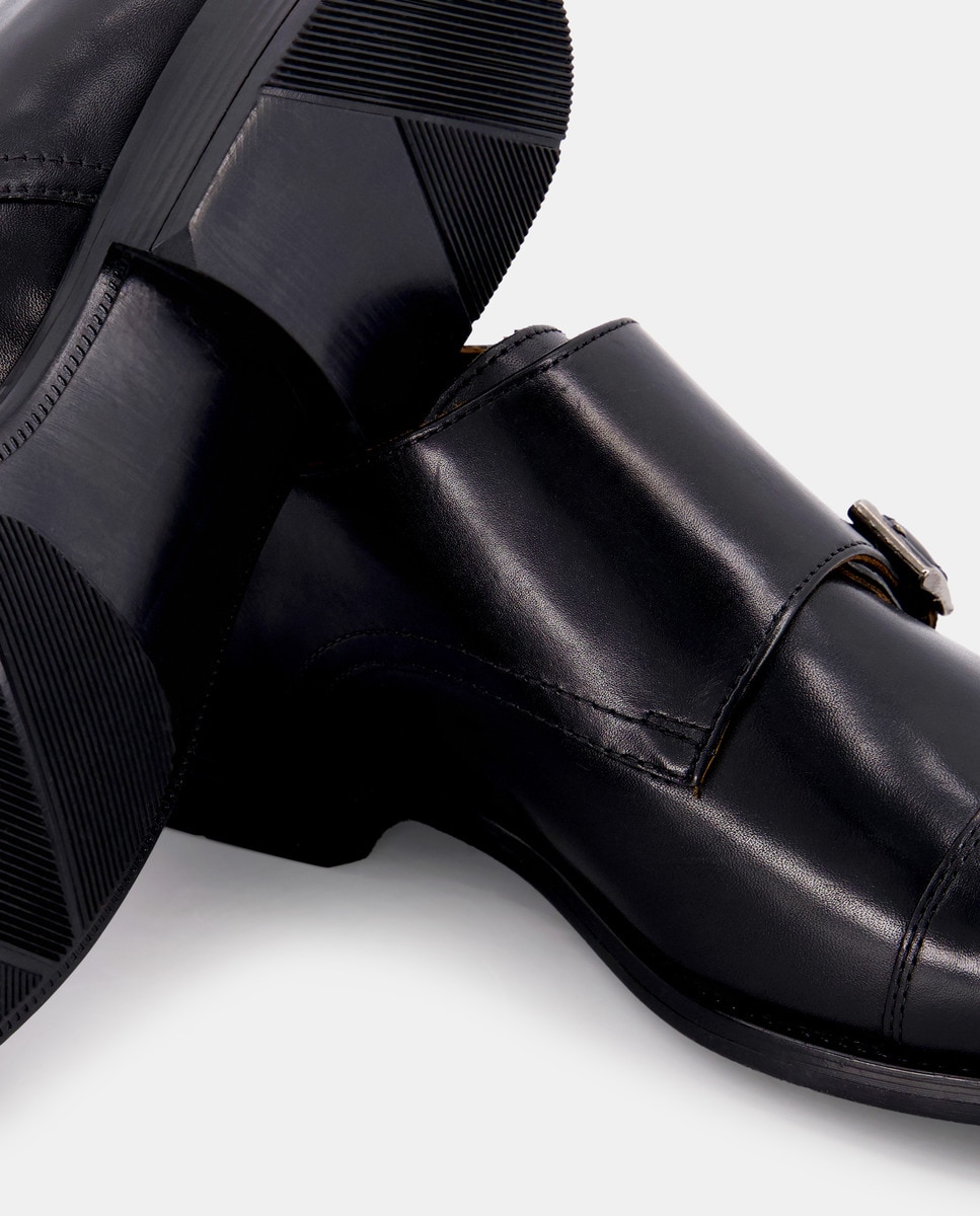 Zapato doble hebilla de hombre puntera recta de piel con piso de goma Negro-5
