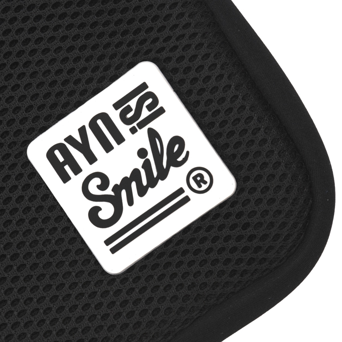 Funda negra de neopreno Smile Fitness para portátiles o tablets hasta 13" Negro-2