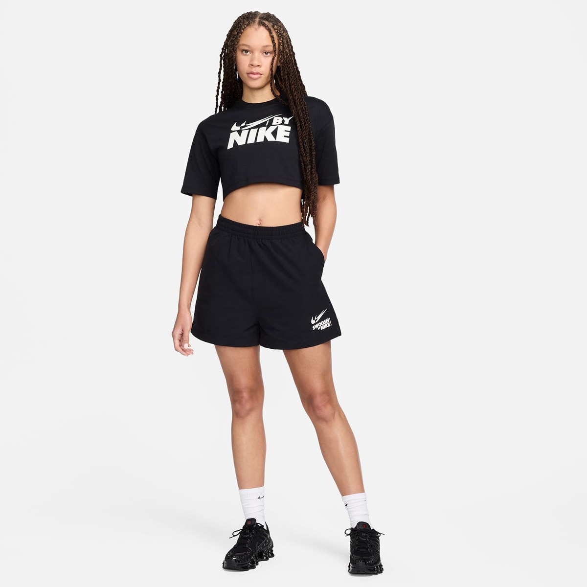 Calções de Mulher Sportswear Woven Preto-4