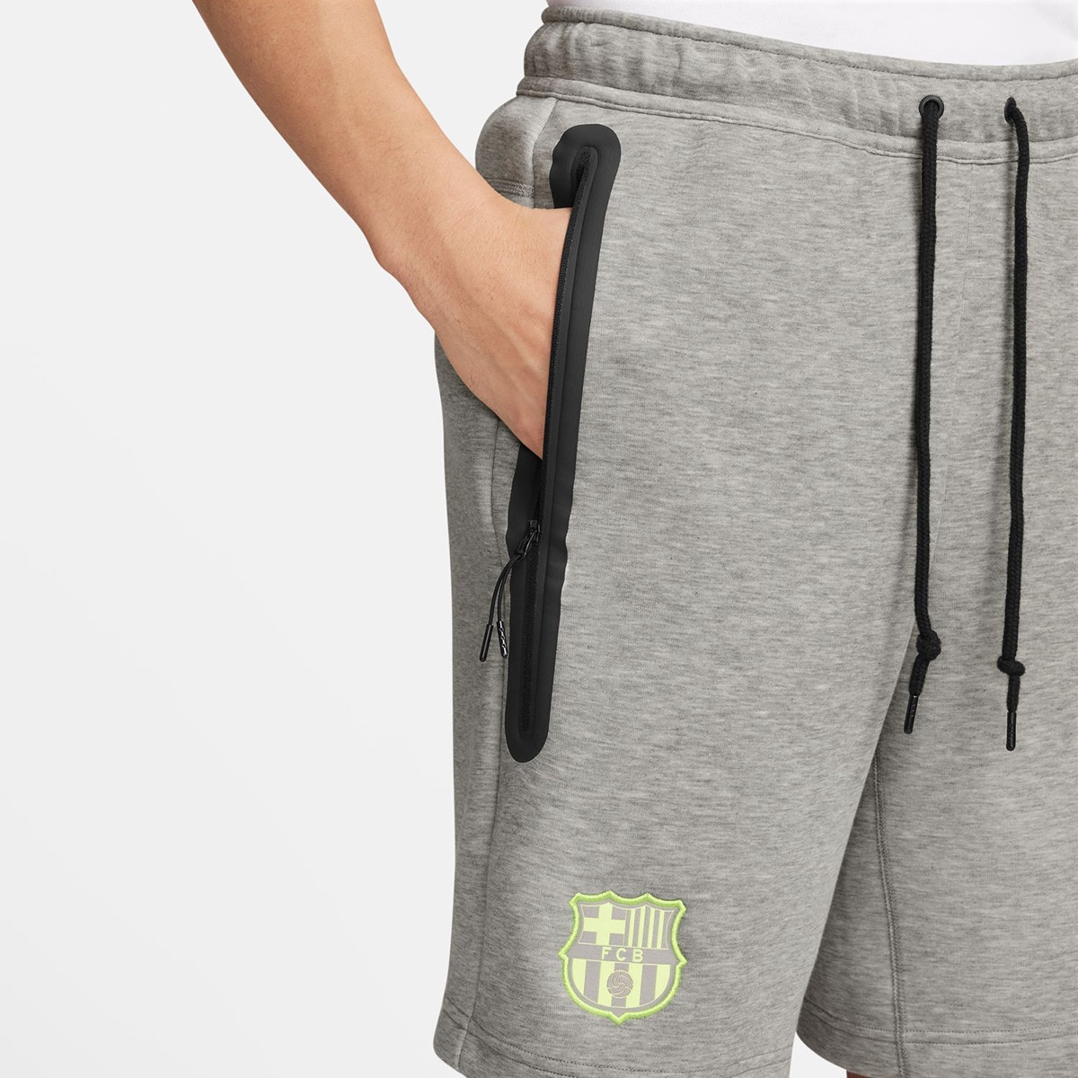 pantalon nike tech fleece corto