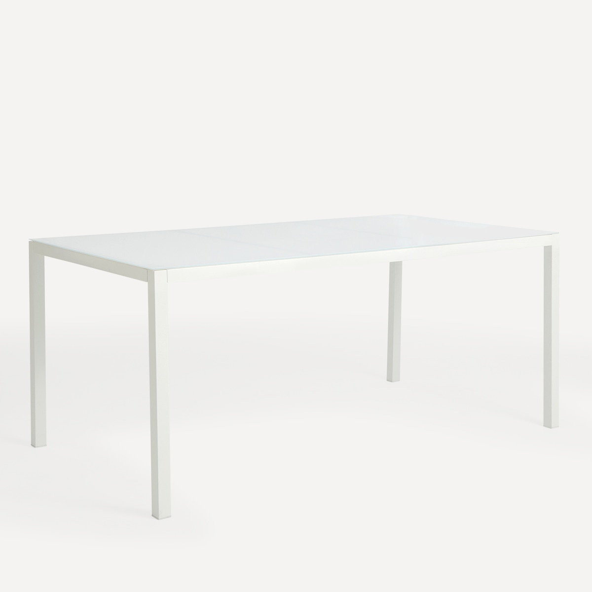 Colección de comedor de jardín mesa New Dublín y sillón Europa en blanco Basics El Corte Inglés 3