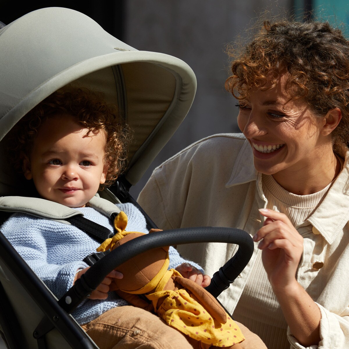 Carrinho de Passeio Ligeiro Travel N Care Plus Verde-militar-24