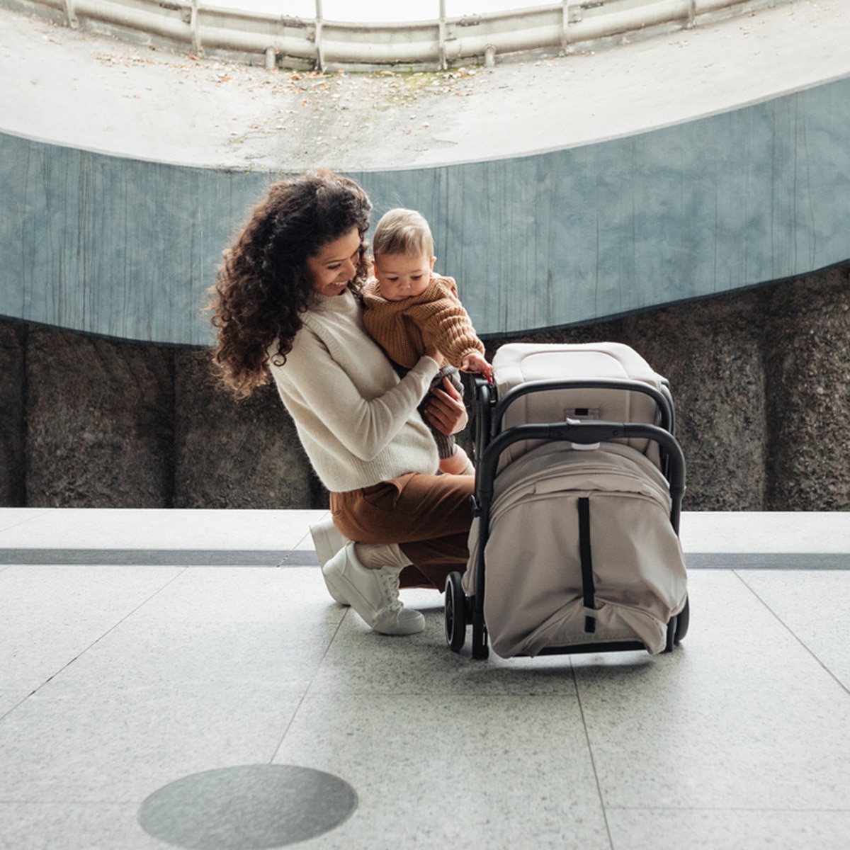 Carrinho de Passeio Ligeiro Travel N Care Plus Verde-militar-23