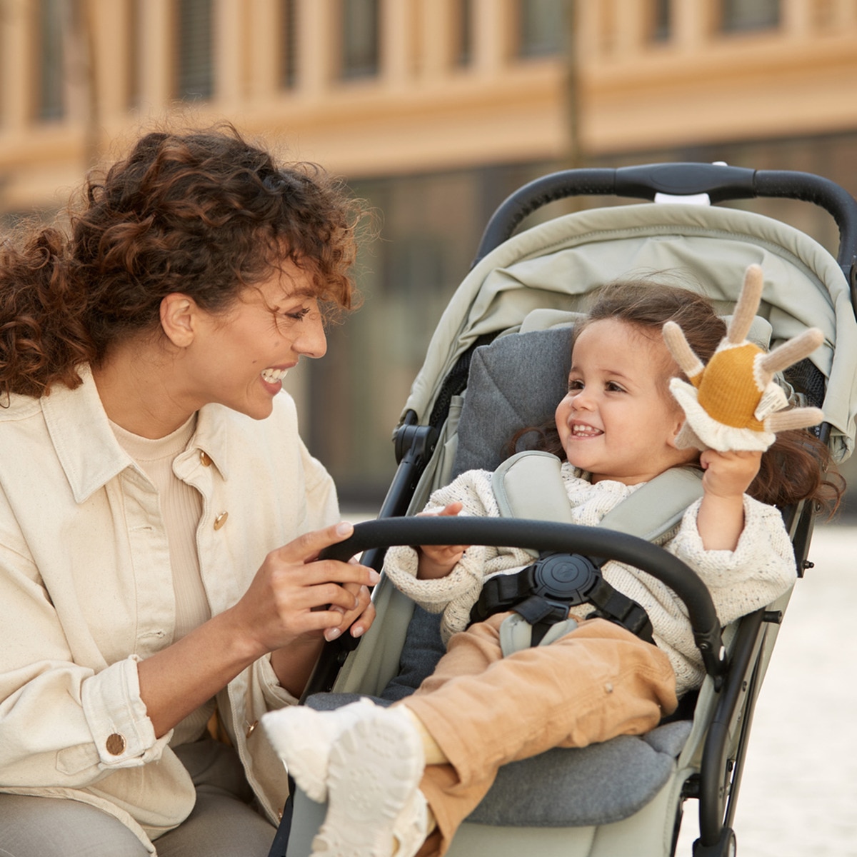 Carrinho de Passeio Ligeiro Travel N Care Plus Verde-militar-22