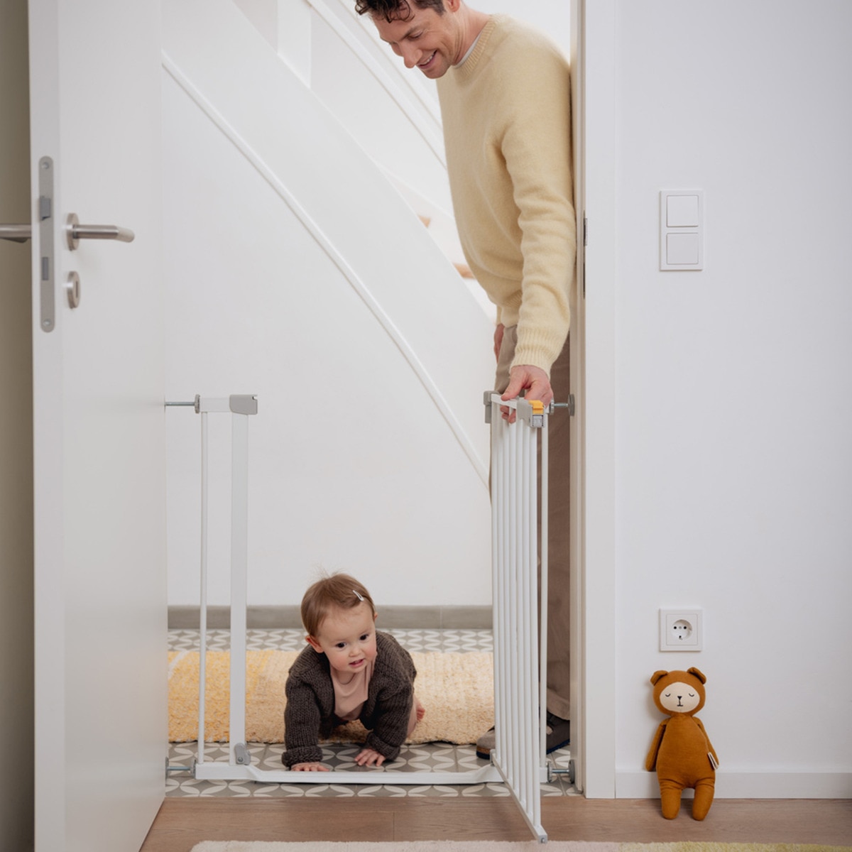 Barrera de seguridad  Hauck  Clear step Autoclose 2 Gris oscuro-16