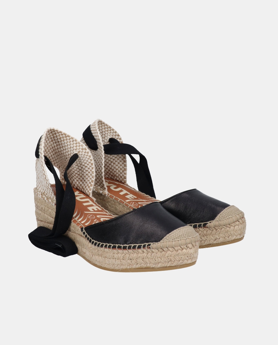 Alpercatas de Cunha com Fitas e em Pele Preto-2