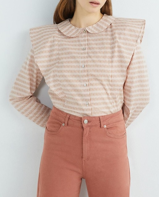 Imagen 0 de Camisa de mujer estampada