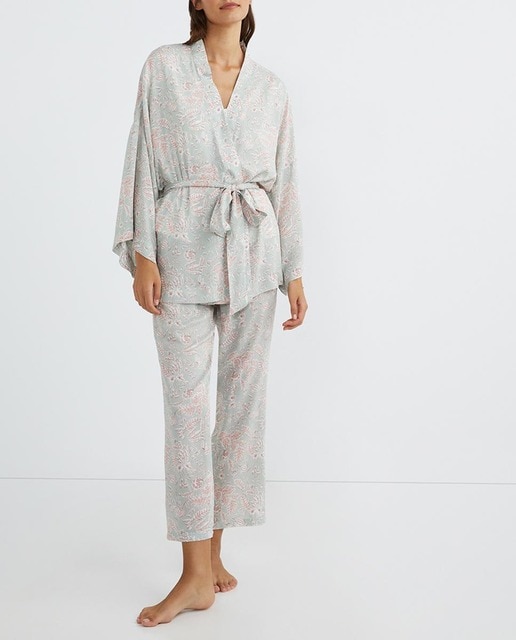 Imagen 0 de Bata de mujer kimono viscosa