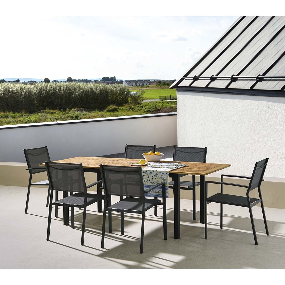 Conjunto de comedor de jardín mesa Cambria y sillón Europa Basics El Corte Inglés 1