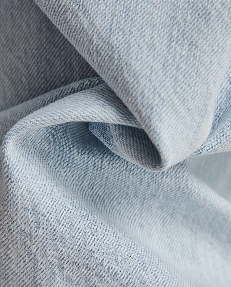 Jeans Judee de Corte Largo e Cintura Baixa Azul-claro-9