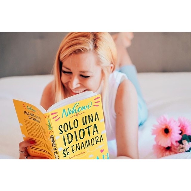 Solo una idiota se enamora  (Tapa blanda con solapas) 2