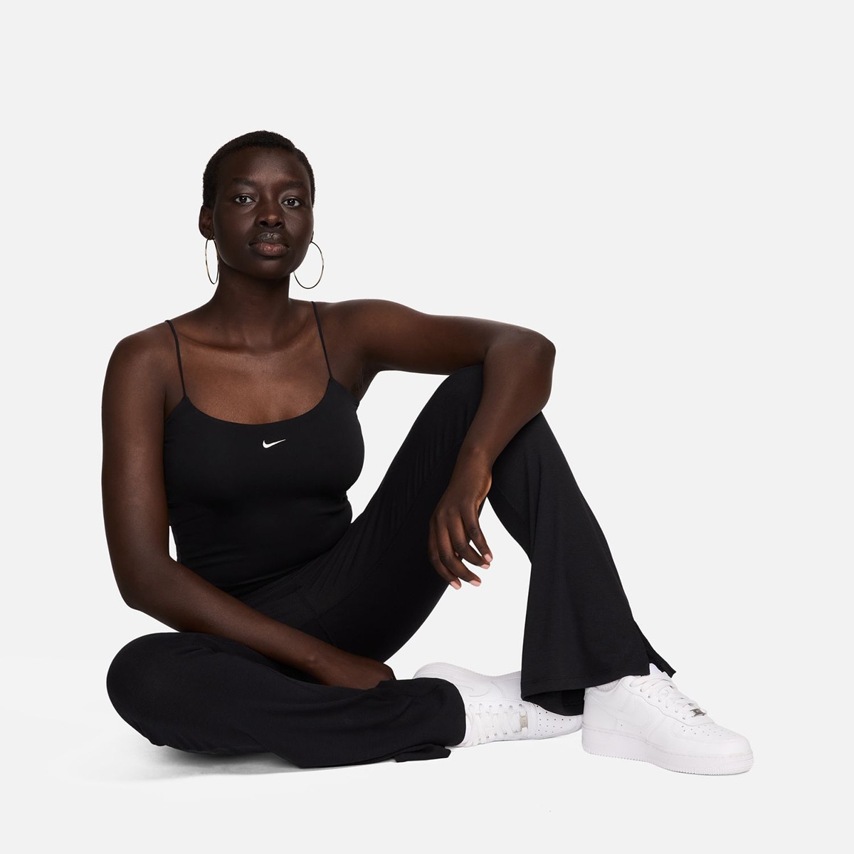 T-shirt de Mulher Sportswear Chill Knit Preto-5
