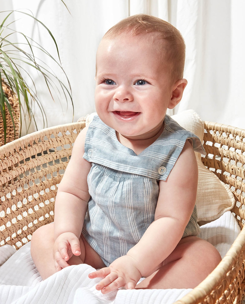 Babygrow às Riscas e em Linho Azul-6