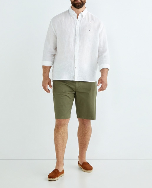 Imagen 0 de Bermuda de hombre Brooklyn regular fit tipo chino en estructura tallas grandes