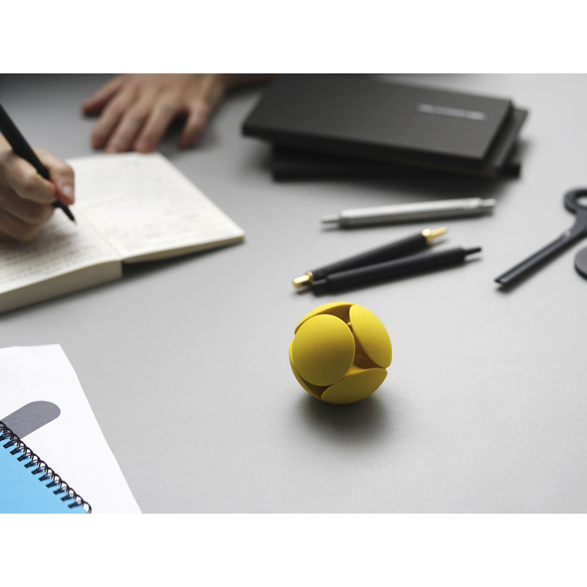 Borracha multifuncional HMM amarelo Amarelo-23