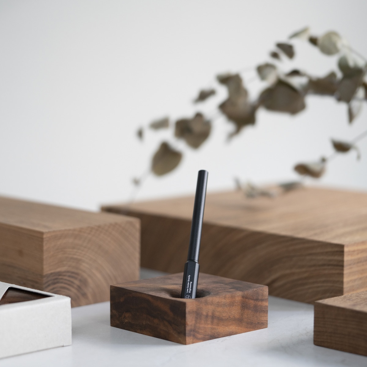 Portalápices de escritorio HMM madera de nogal Marrón-5