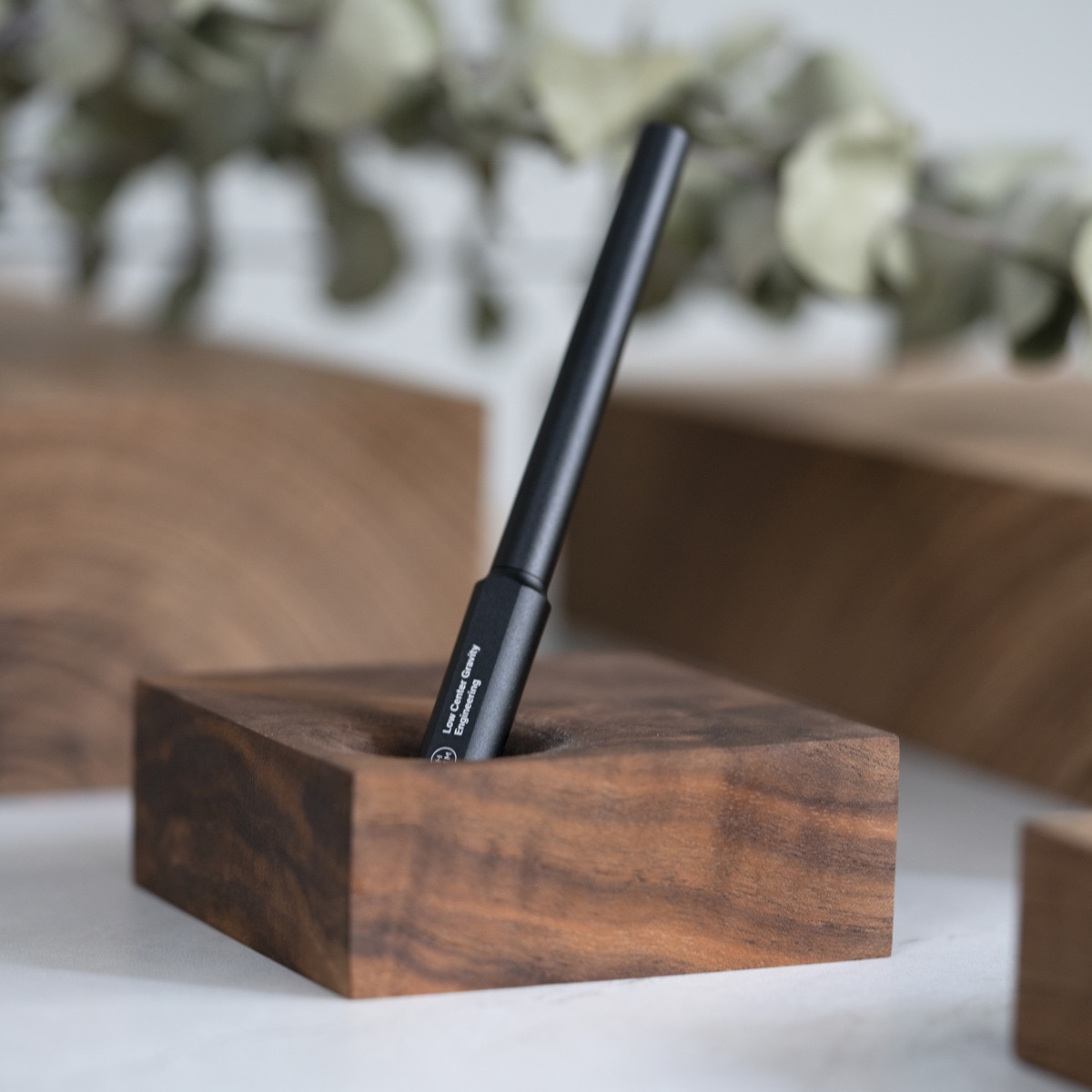 Portalápices de escritorio HMM madera de nogal Marrón-4