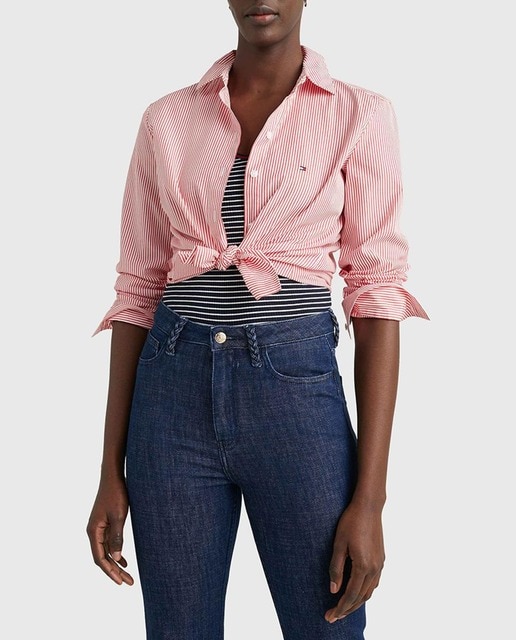 Imagen 0 de Camisa de mujer estampada con botones manga larga