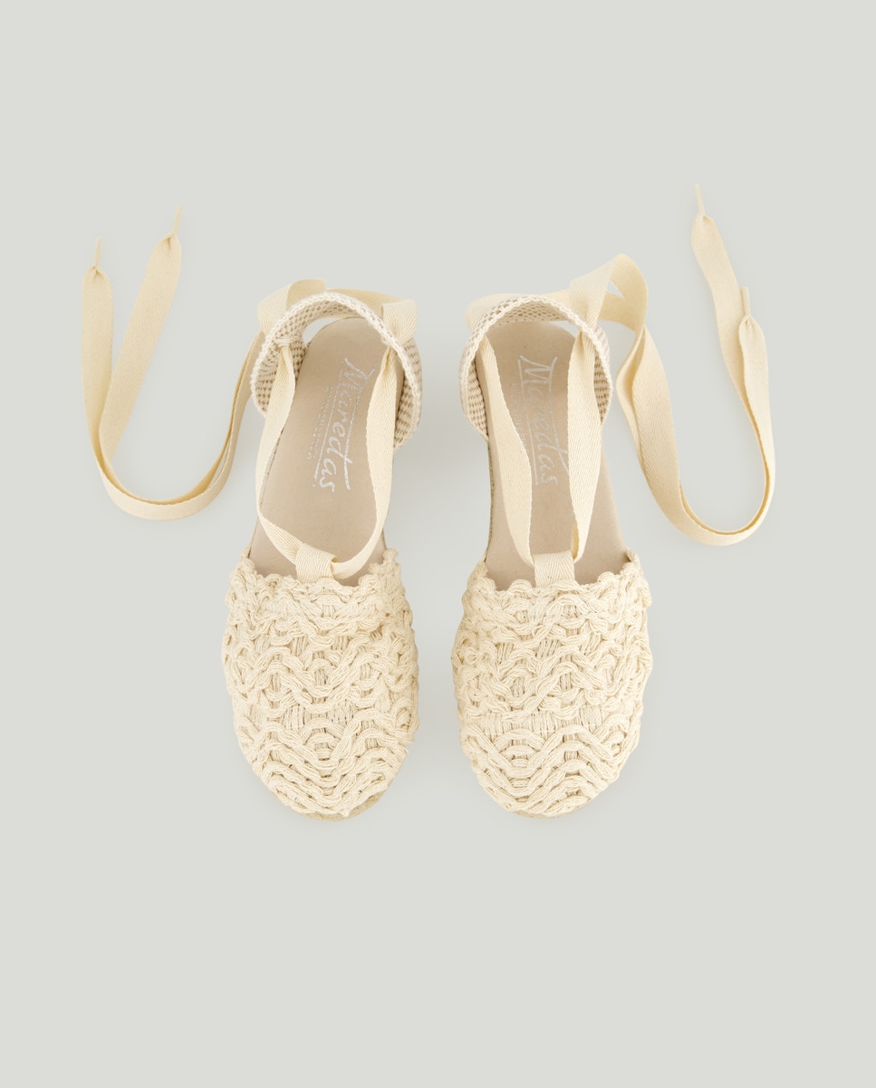 Alpercatas de Crochet e em Juta Bege-4