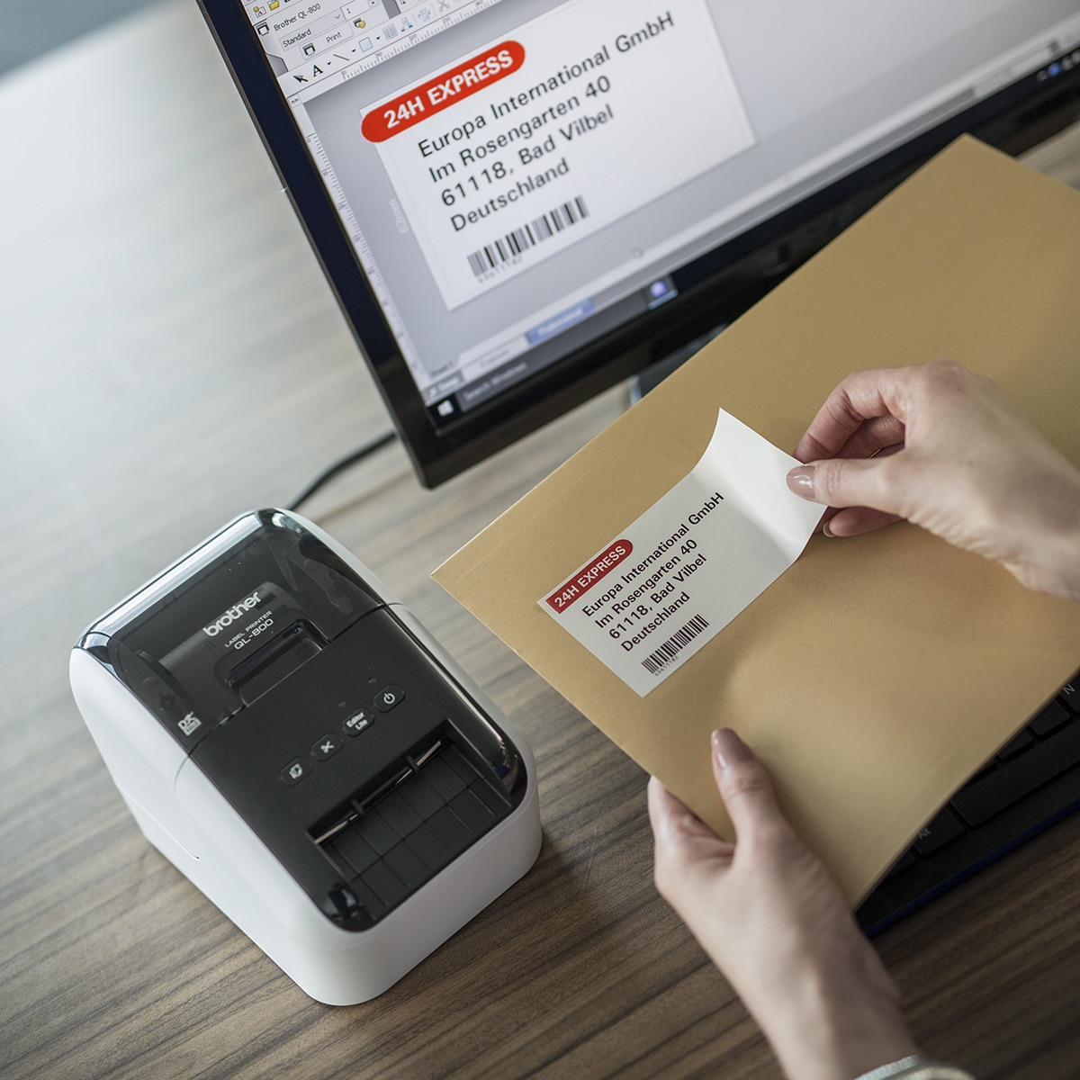 Impresora de etiquetas Brother QL-800 Blanco / Negro-8