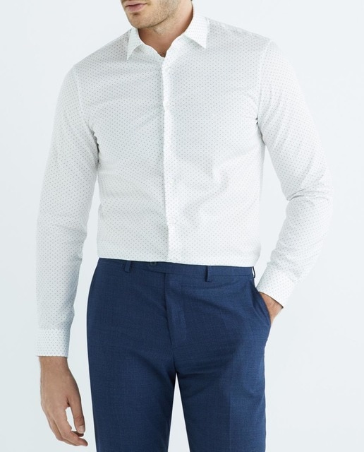Imagen 0 de Camisa de vestir de hombre de corte custom en color blanco con mini print