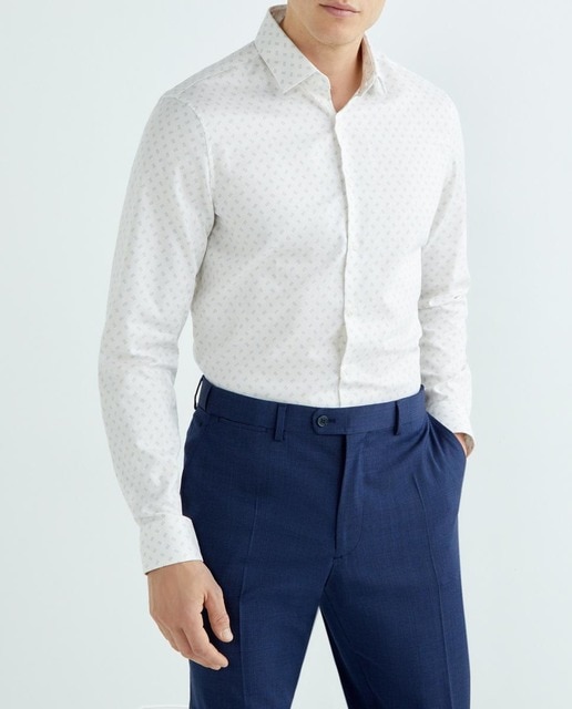 Imagen 0 de Camisa de vestir de hombre de corte slim estructura blanca estampada
